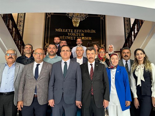 MHP Muğla İl Başkanı, 24,25, 26. Dönem MHP Muğla Milletvekili, MHP İl Yönetimi Valimiz İdris Akbıyık'ı ziyaret etti.