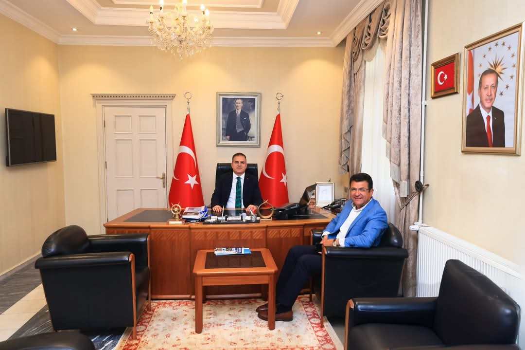 İş İnsanı Mehmet Tosun Valimiz Sayın Dr. İdris Akbıyık'ı Ziyaret Etti