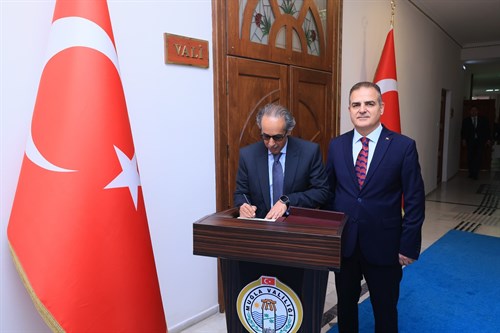 Kuveyt Devleti Ankara Büyükelçisi Abdülaziz Ahmed Al Adwani, Valimiz Sayın Dr. İdris Akbıyık’ı Ziyaret Etti