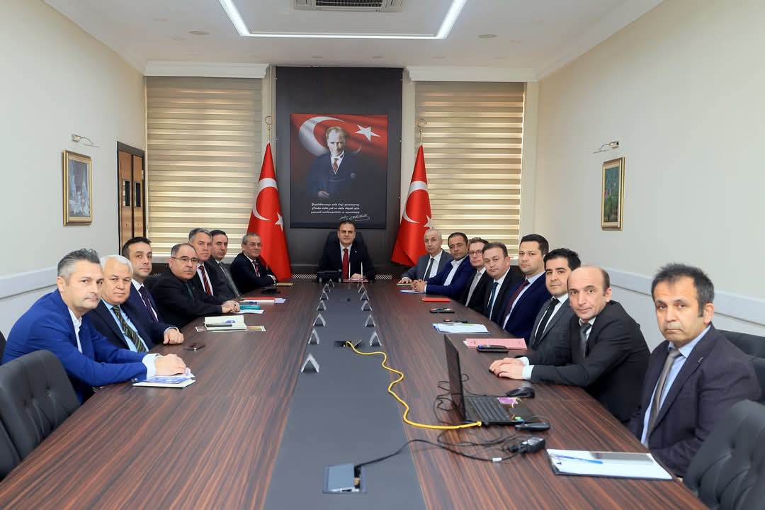  Yerkesik Organize Sanayi Bölgesi Çalışmalarının Değerlendirildiği Toplantı Valimiz Sayın Dr. İdris Akbıyık Başkanlığında Yapıldı